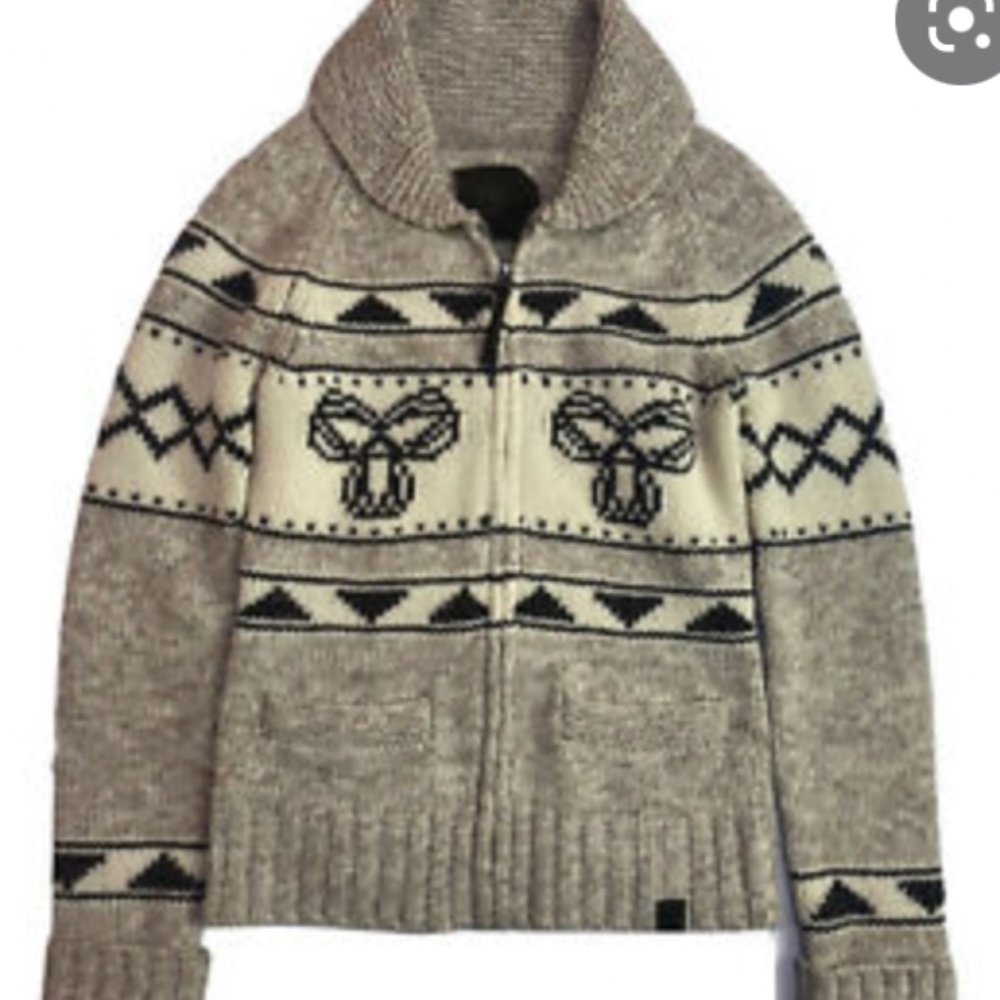 TNA Aritzia Knit 100% Lambs Wool Sweater